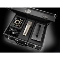 Neumann U 67 Set Large-Diaphragm Tube Condenser Microphone
