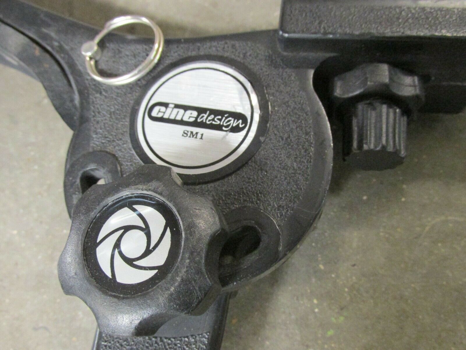 product-additional-image