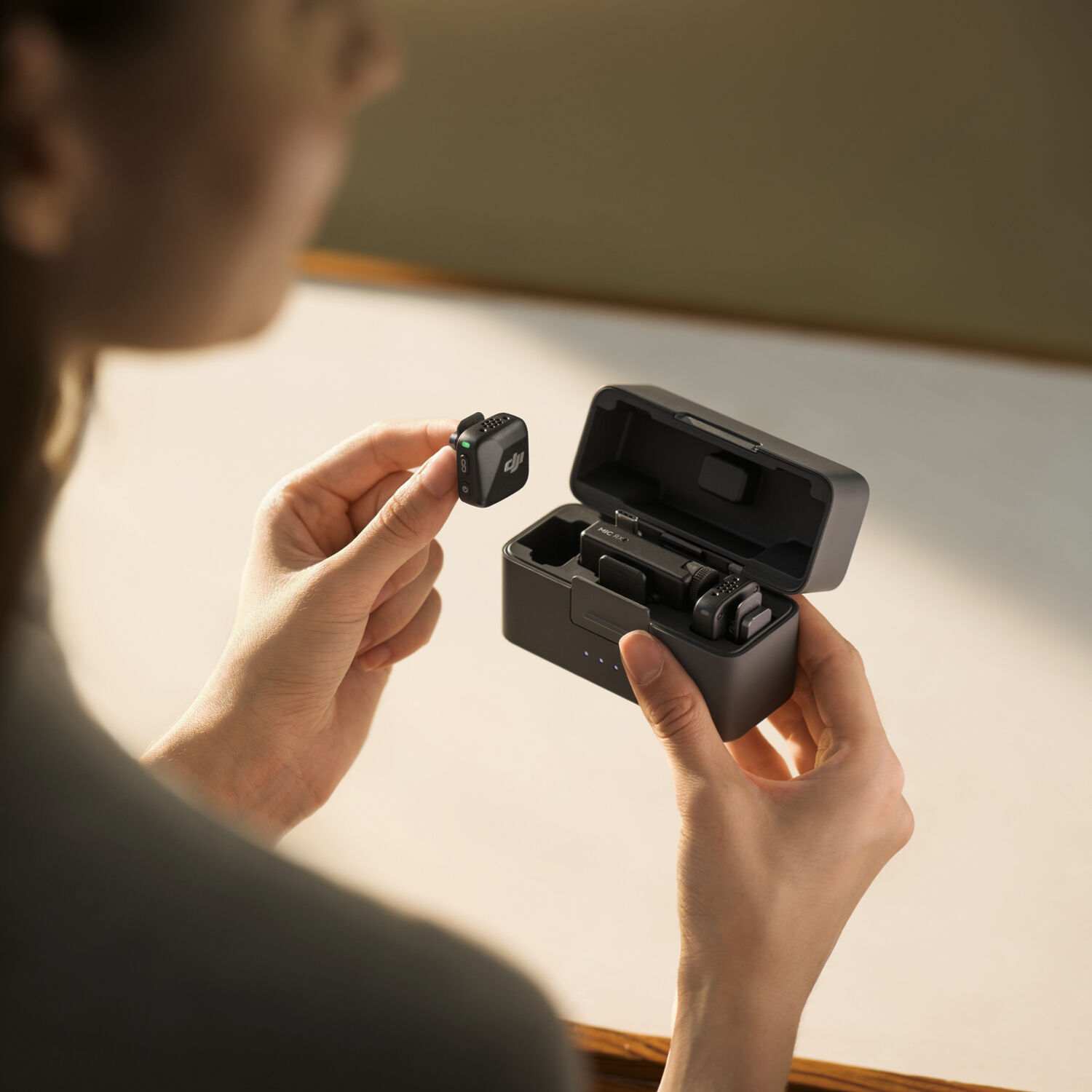 DJI Mic Mini (2 TX + 1 RX + Charging Case) - WESTBUY