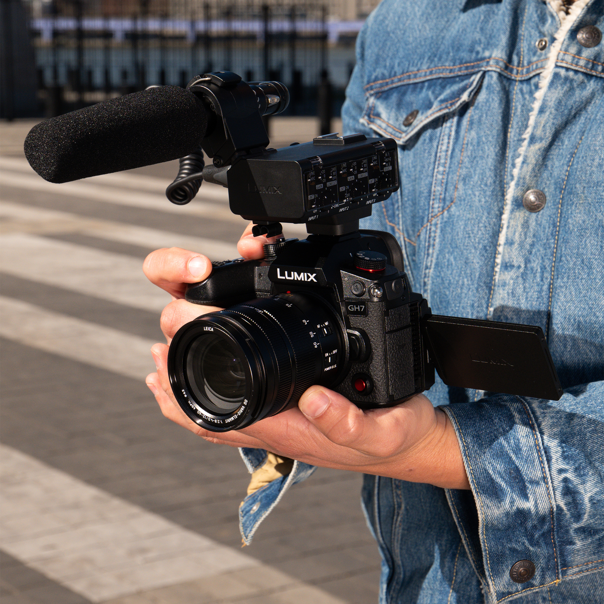 Panasonic Lumix DC-GH7 ( GH7 )Mirrorless Camera Body - WESTBUY